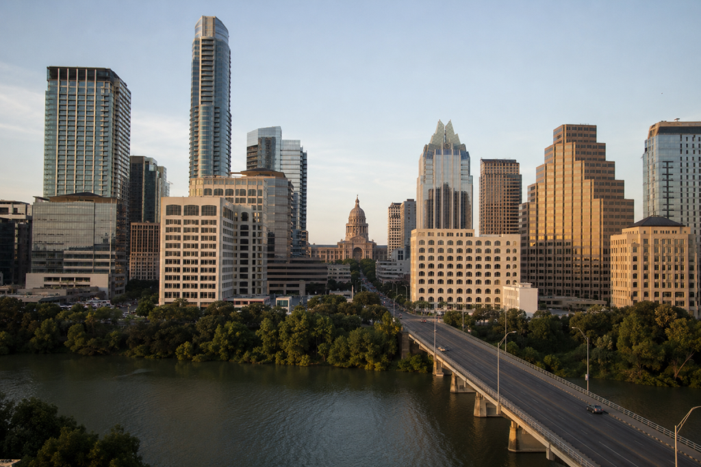 Texas Ternyata Punya Hak Konstitusional Lawan Federal, Ini Amandemen ke-10